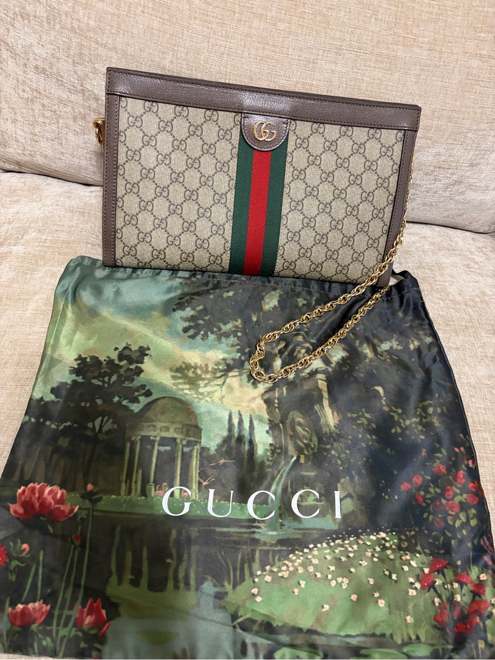 Gucci Ophidia Beige Brown GG Supreme Shoulder Bag with Red and Green Web